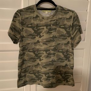 Gianni Bini camo T-shirt